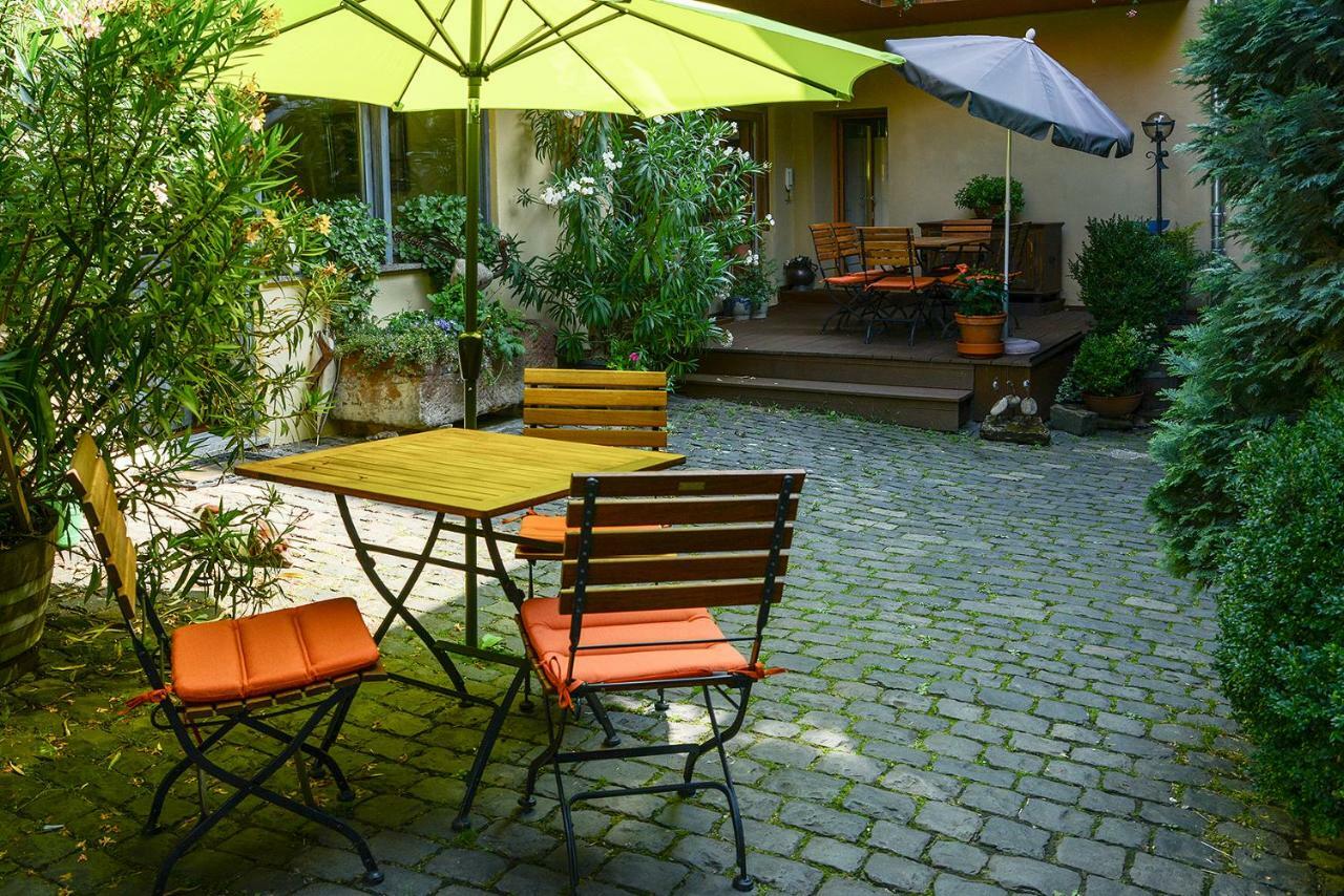 Gaestehaus Susanne Pfaffmann Landau in der Pfalz Esterno foto